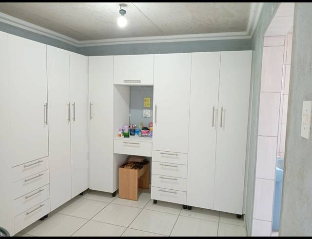 5 BEDROOM HOUSE FOR SALE IN HA-MAGAU